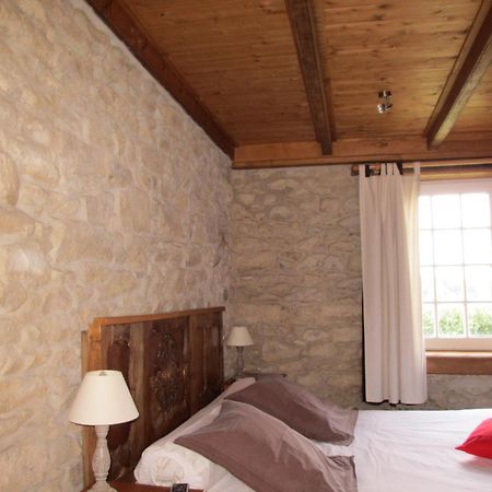 Oudoty Bed and Breakfast Kerlouan Rum bild