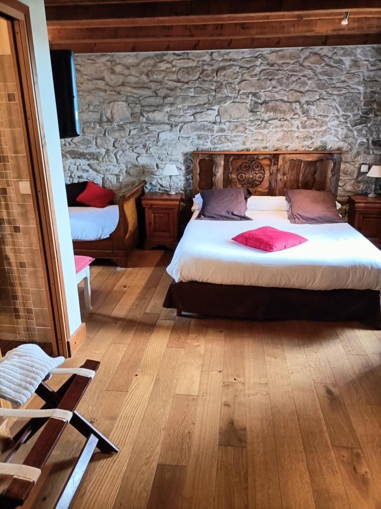 Oudoty Bed and Breakfast Kerlouan Exteriör bild